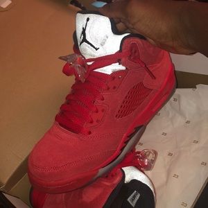 AIR JORDAN RETRO 5